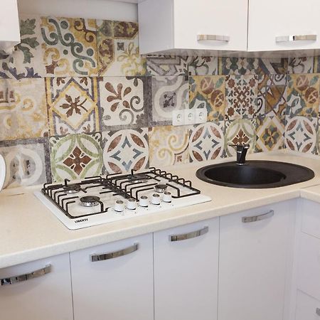 Leogrand Apartments On Svobody Львов Экстерьер фото